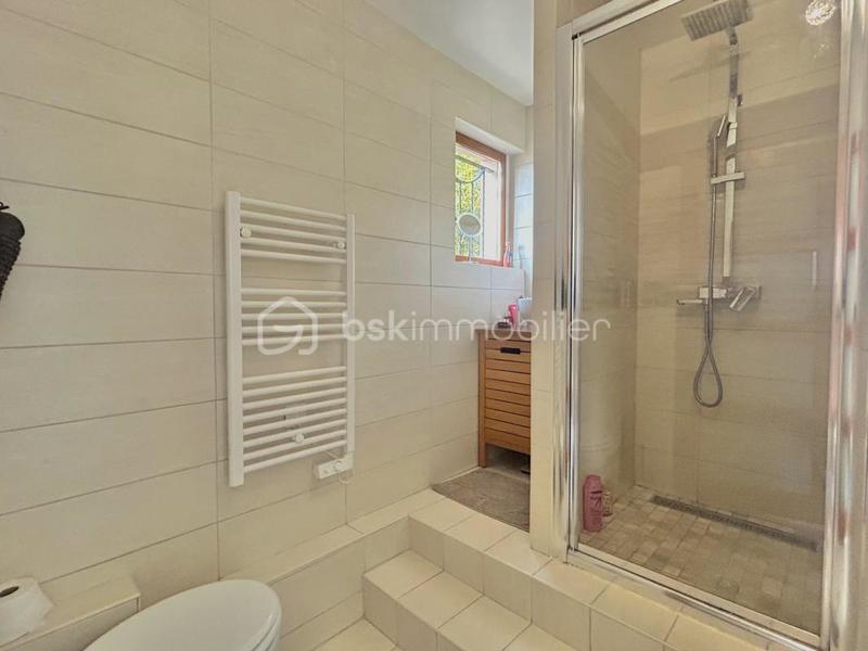 Maison - 144 m² - 4 pièces