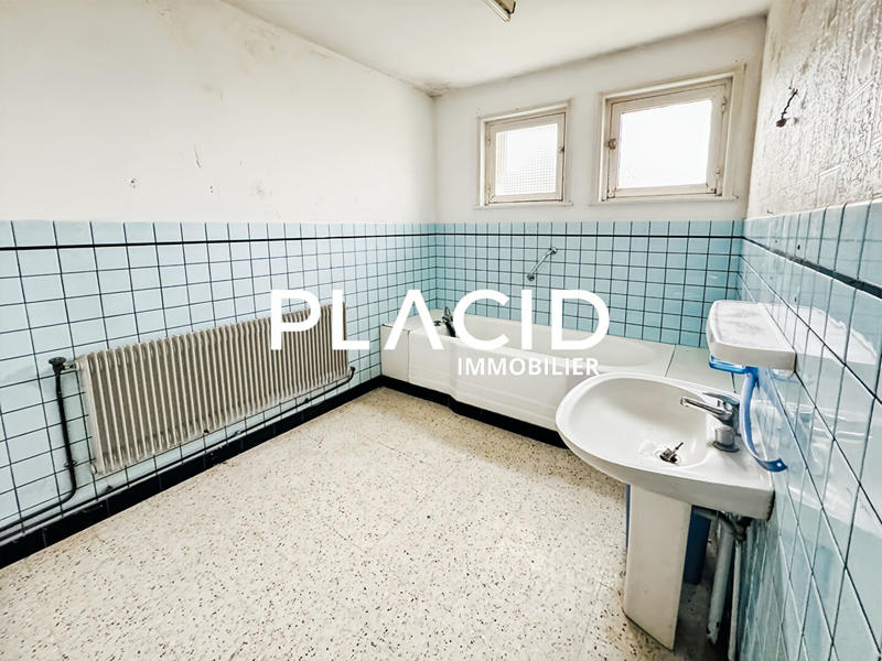 Maison - 159 m² - 6 pièces