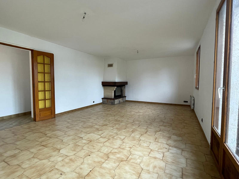 Maison - 92 m² - 4 pièces