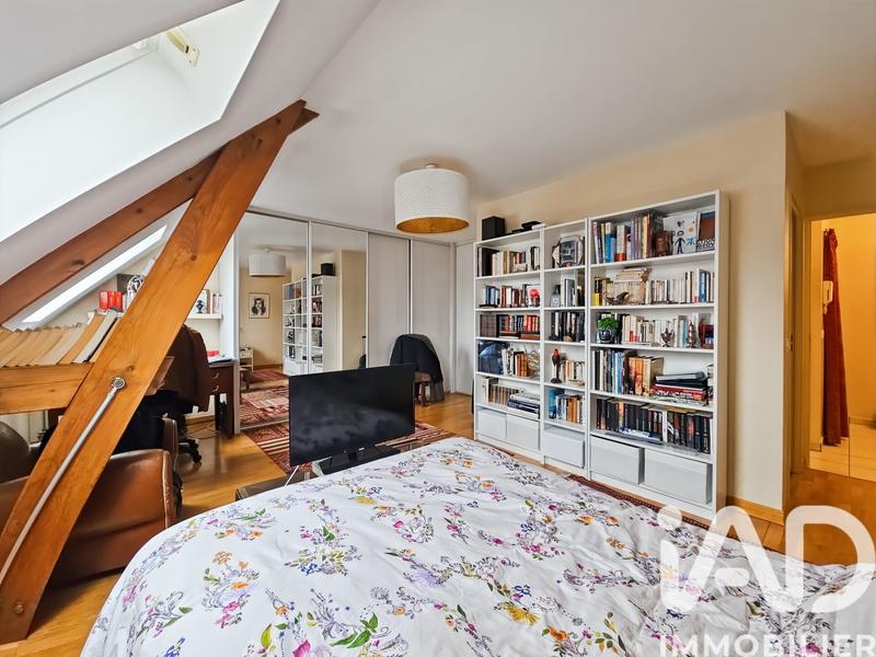 Appartement - 100 m² - 5 pièces