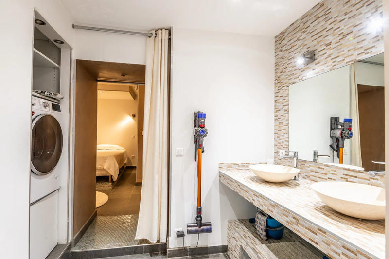 Appartement - 131 m² - 5 pièces