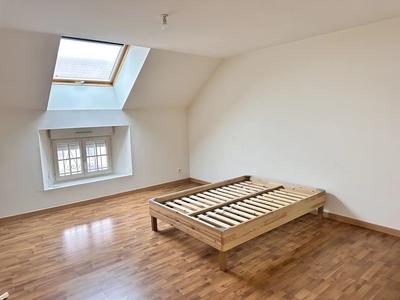 Maison jumelée - 86 m² - 3 pièces