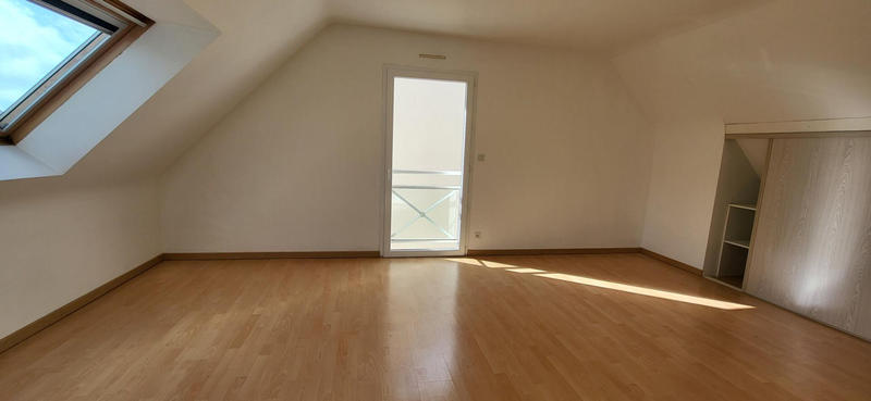 Maison - 151 m² - 7 pièces