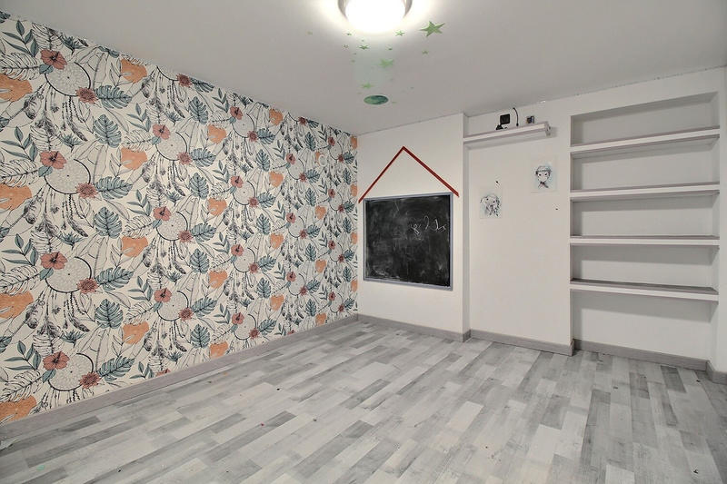 Maison - 120 m² - 6 pièces