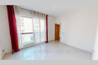 Appartement - 87 m² - 3 pièces