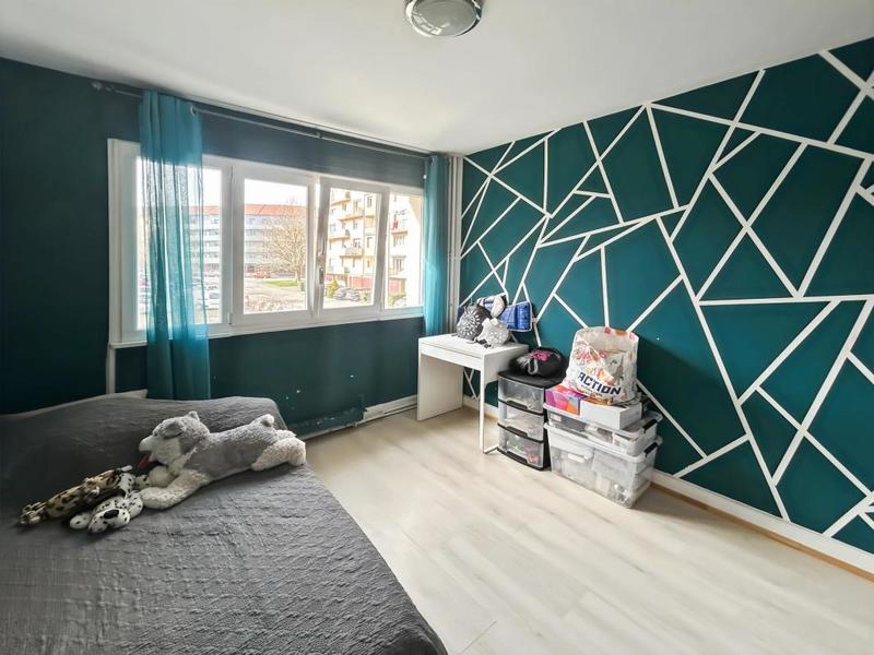 Appartement - 90 m² - 4 pièces