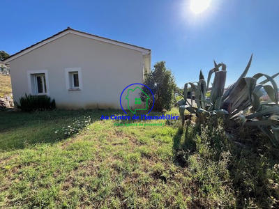 Maison - 92 m² - 5 pièces