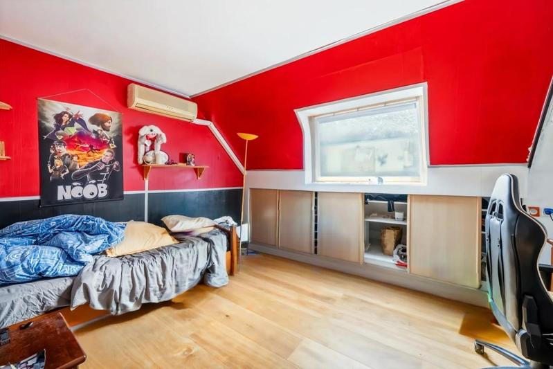 Maison - 176 m² - 6 pièces