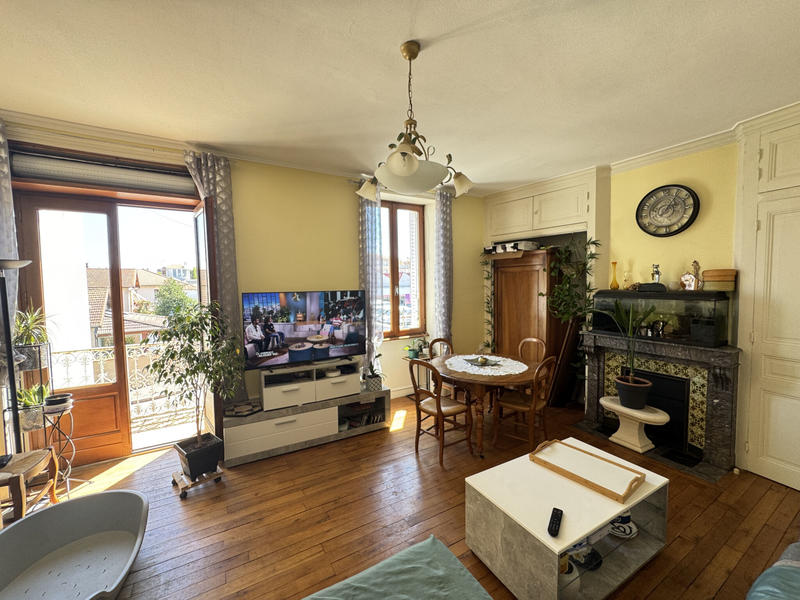 Immeuble - 189 m² - 8 pièces