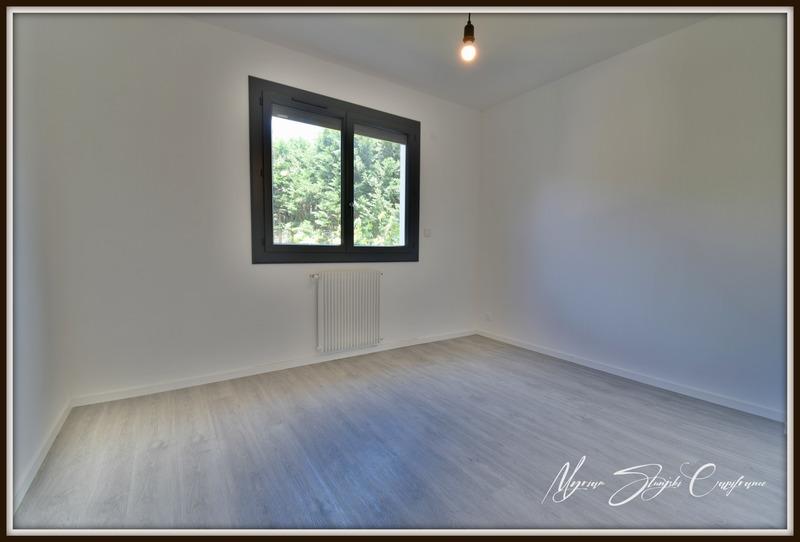 Maison - 185 m² - 7 pièces