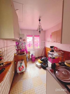 Maison traditionnelle - 85 m² - 4 pièces