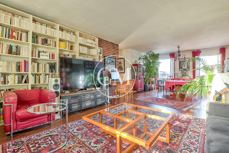 Appartement - 102 m² - 5 pièces