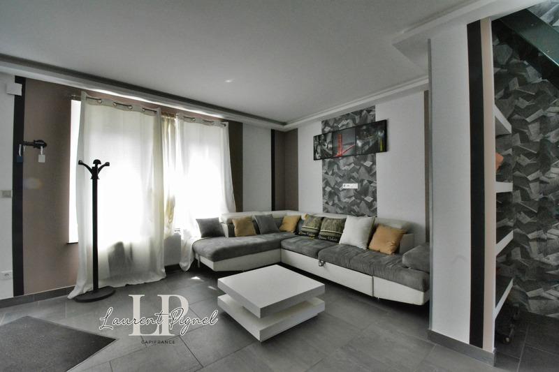 Maison de ville - 104 m² - 4 pièces