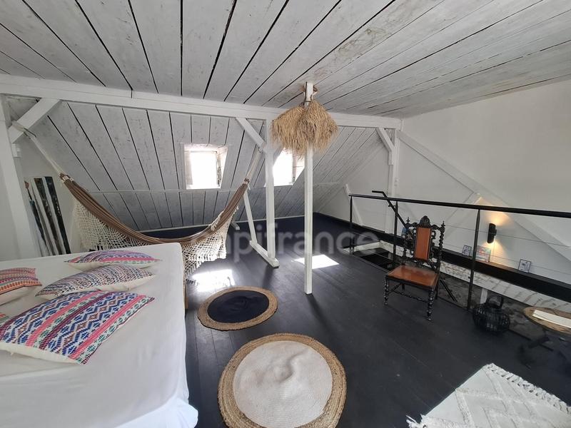 Maison - 145 m² - 6 pièces