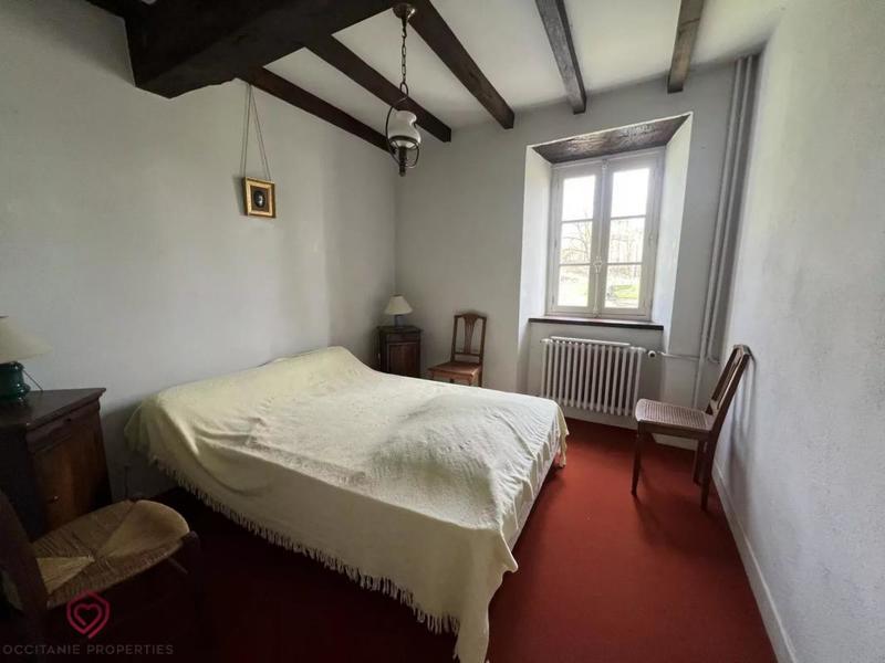 Propriété - 227 m² - 7 pièces