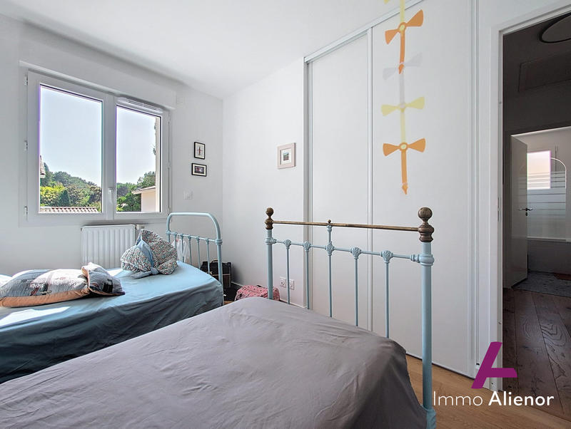 Maison - 88 m² - 4 pièces