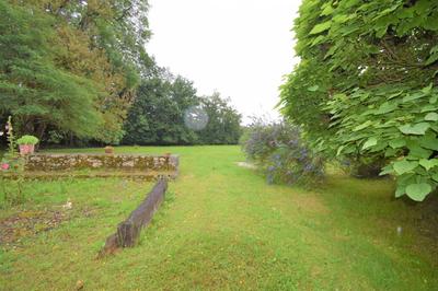 Maison - 200 m² - 6 pièces