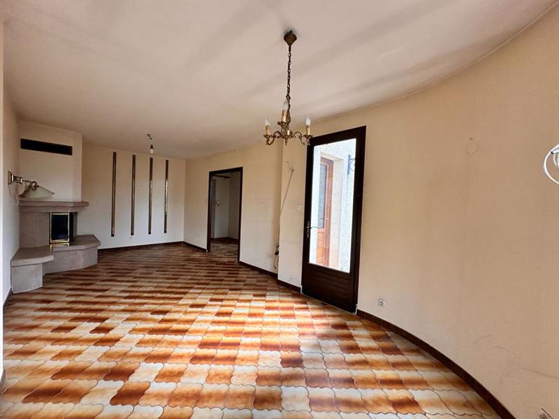 Maison - 142 m² - 7 pièces