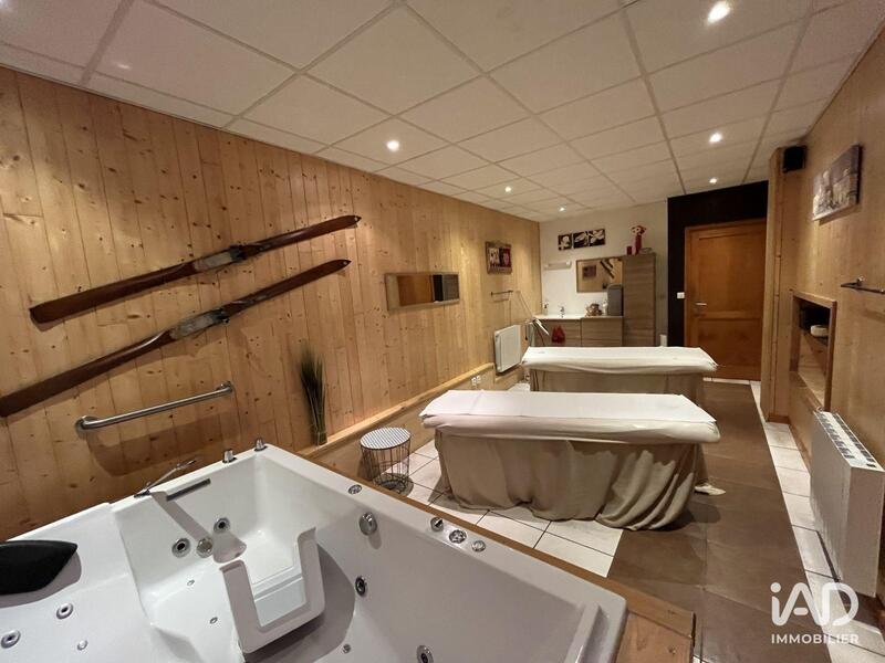 Local commercial - 180 m²