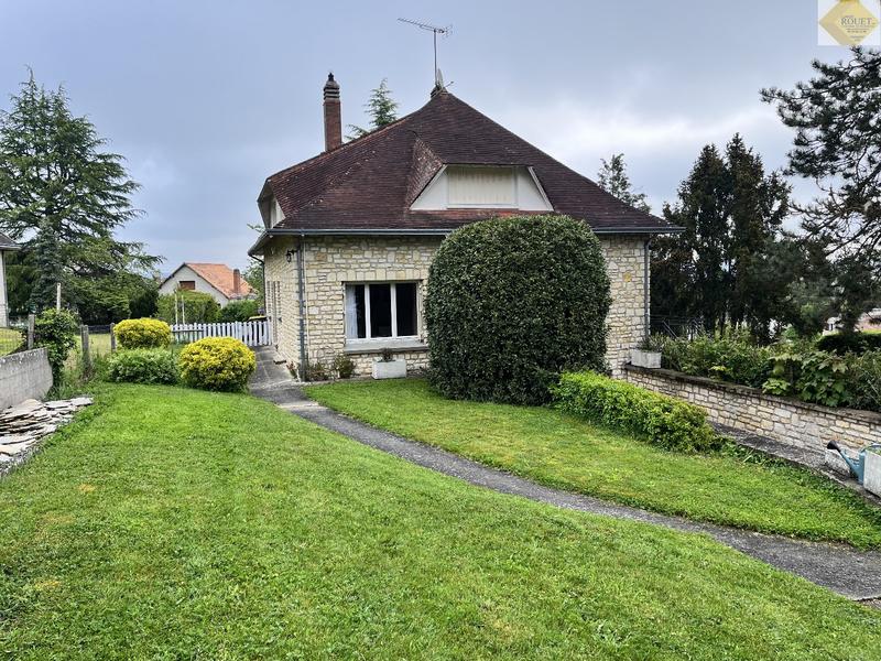 Maison - 170 m² - 8 pièces