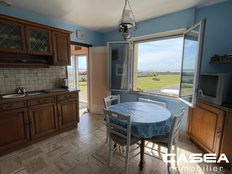 Maison traditionnelle - 160 m² - 6 pièces