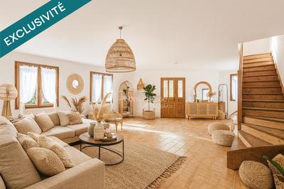 Maison - 150 m² - 5 pièces