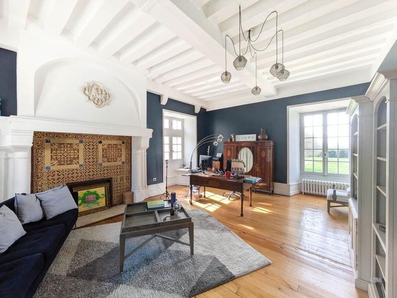 Manoir - 1 100 m² - 20 pièces