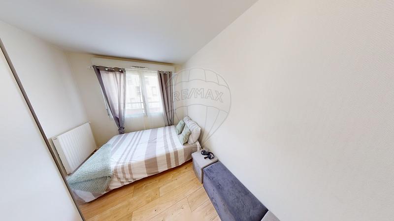 Appartement - 75 m² - 4 pièces