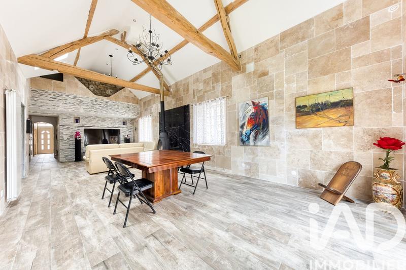 Maison - 152 m² - 6 pièces