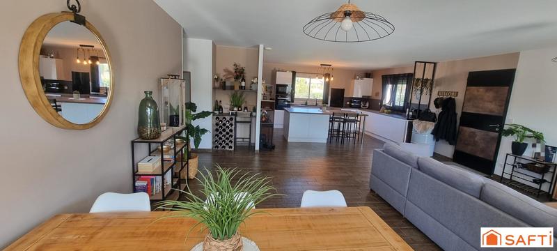 Maison - 170 m² - 6 pièces