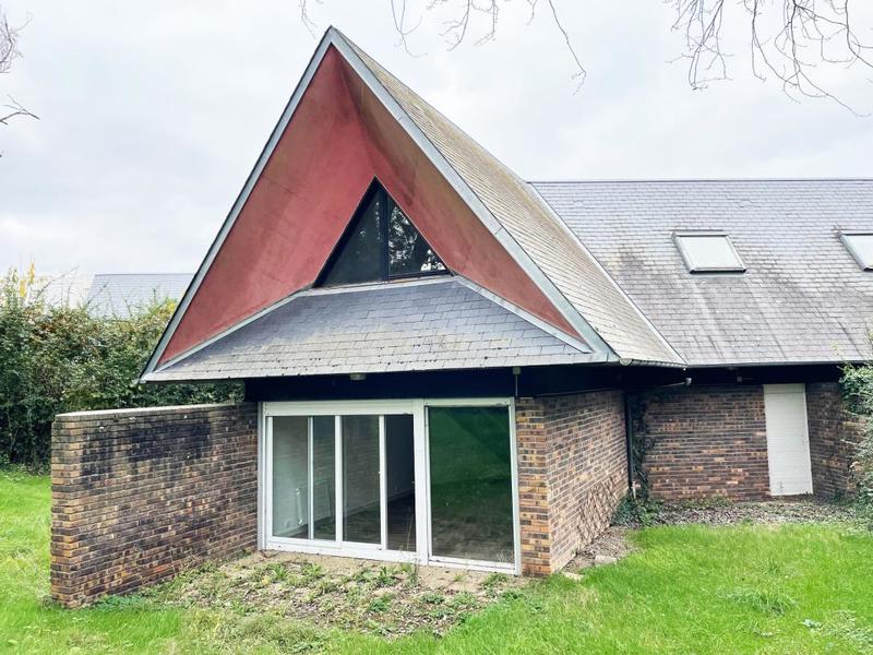 Pavillon - 93 m² - 4 pièces