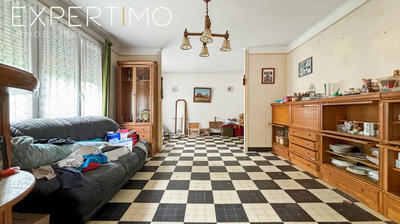 Maison - 92 m² - 5 pièces