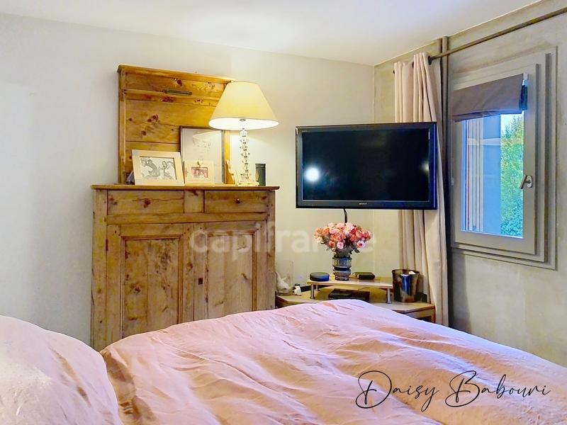 Châlet - 240 m² - 12 pièces