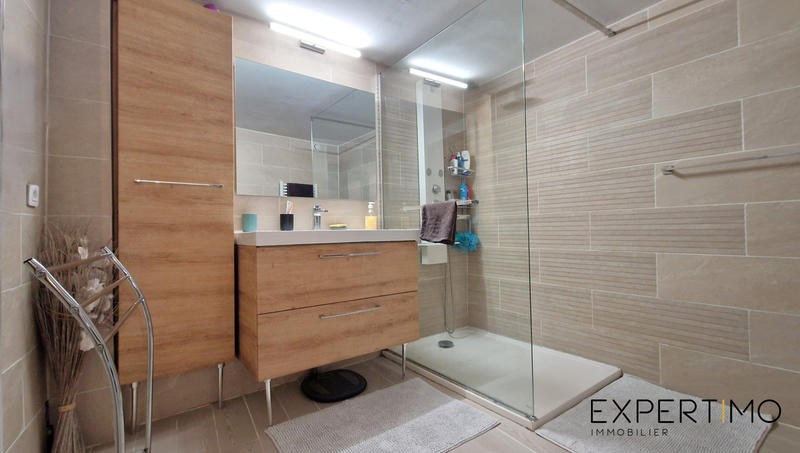 Maison - 139 m² - 6 pièces