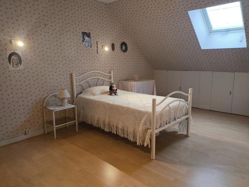 Maison - 94 m² - 5 pièces