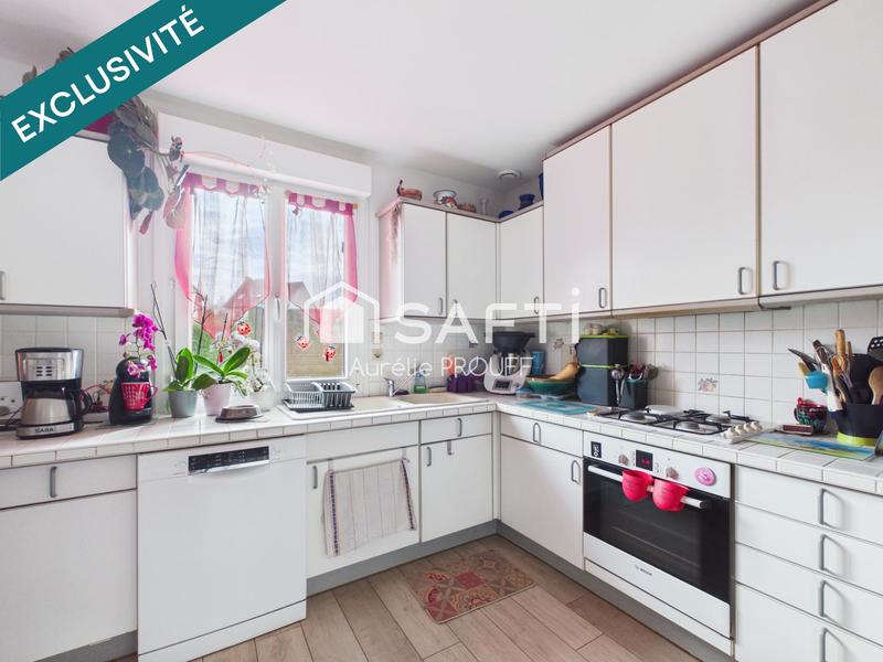 Maison - 94 m² - 5 pièces