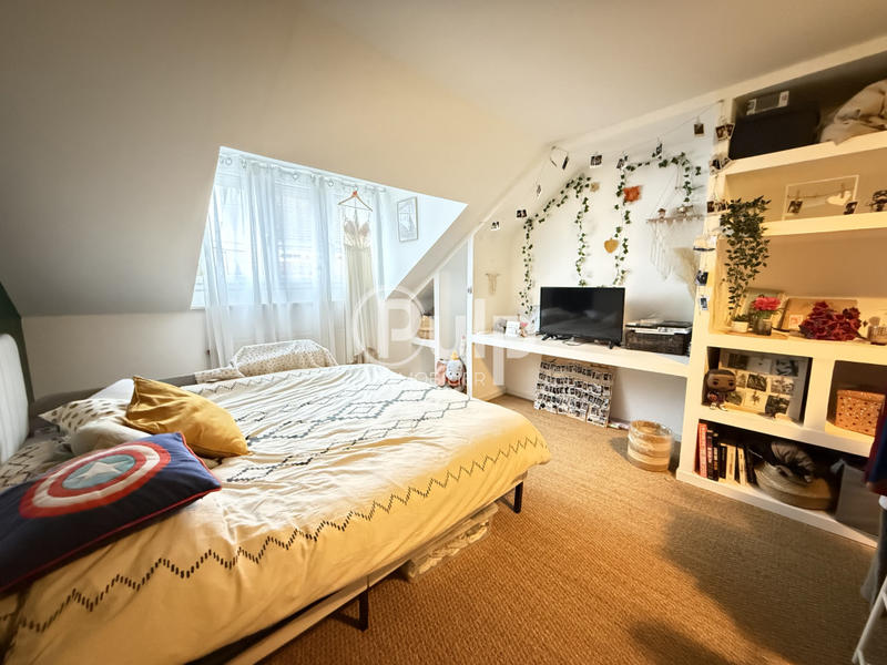 Maison - 110 m² - 5 pièces