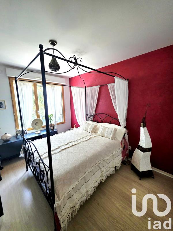 Appartement - 82 m² - 4 pièces