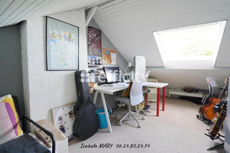 Maison - 136 m² - 5 pièces