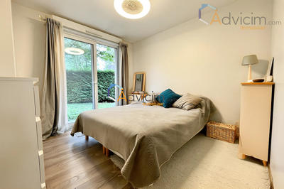 Maison contemporaine - 153 m² - 7 pièces