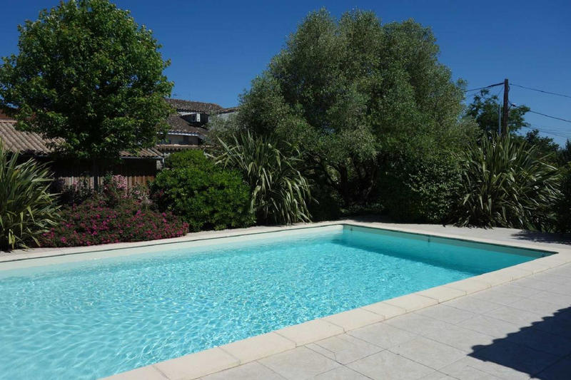 Maison - 258 m² - 6 pièces