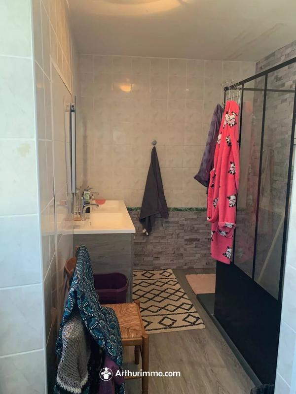 Maison - 141 m² - 5 pièces