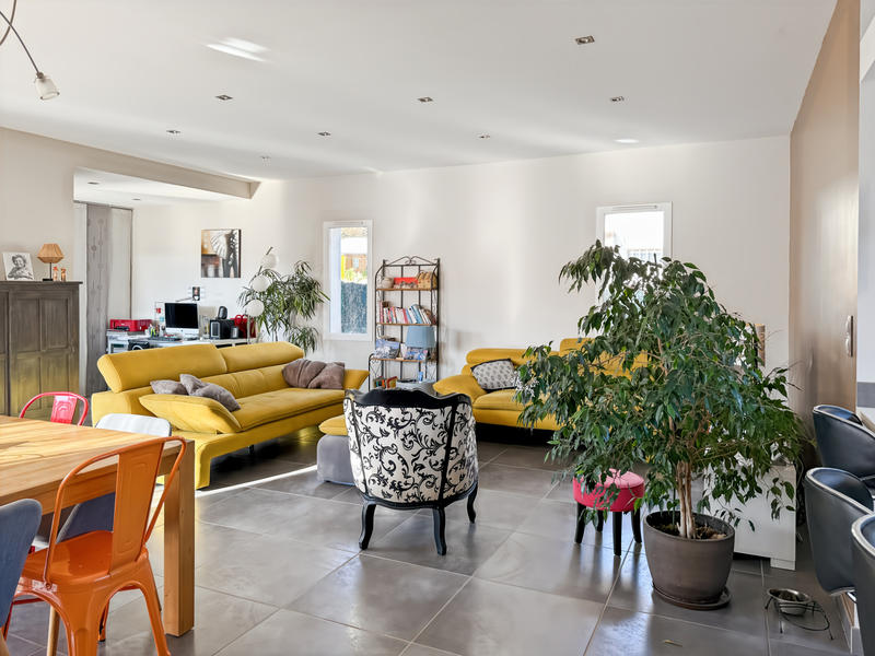 Maison - 136 m² - 5 pièces