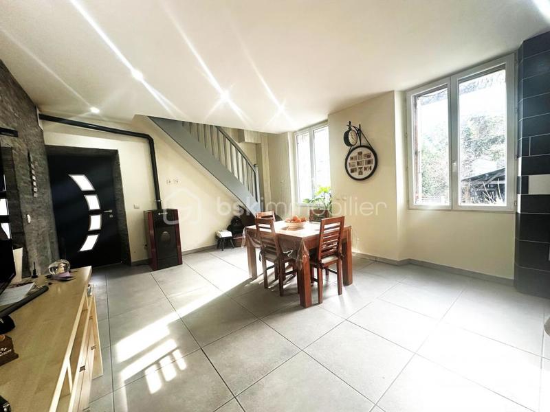 Maison - 128 m² - 5 pièces