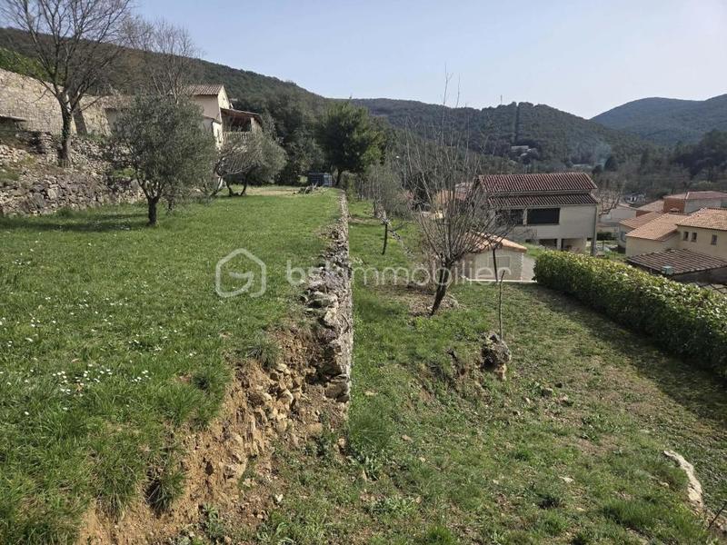 Terrain - 784 m²