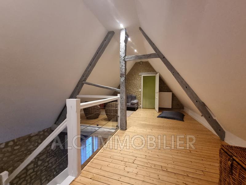 Propriété - 206 m² - 5 pièces