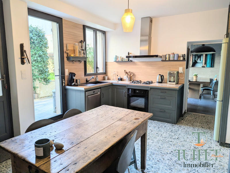 Maison ancienne - 200 m² - 5 pièces