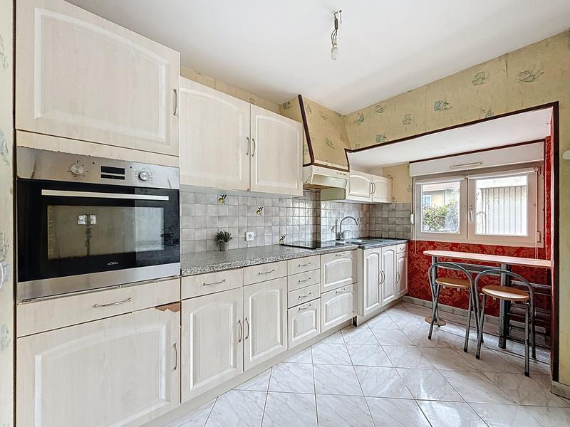 Maison - 85 m² - 4 pièces