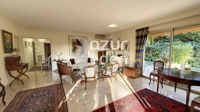 Appartement - 100 m² - 4 pièces