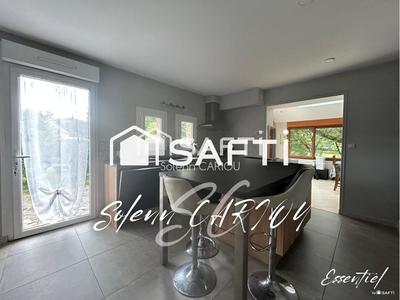 Maison - 162 m² - 8 pièces